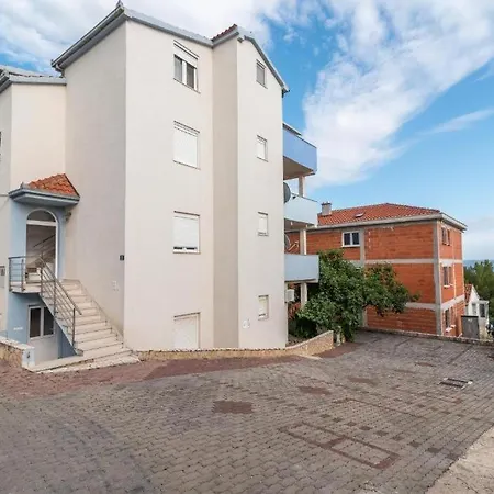 דירה Apartman Tarita